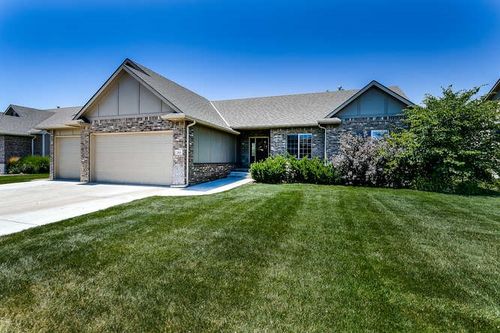 819 N Fairoaks Pl, Andover, KS, 67002 | Card Image