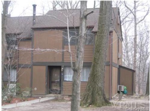 114 Round Hill Rd, Dobbs Ferry, NY, 10522-3305 | Card Image
