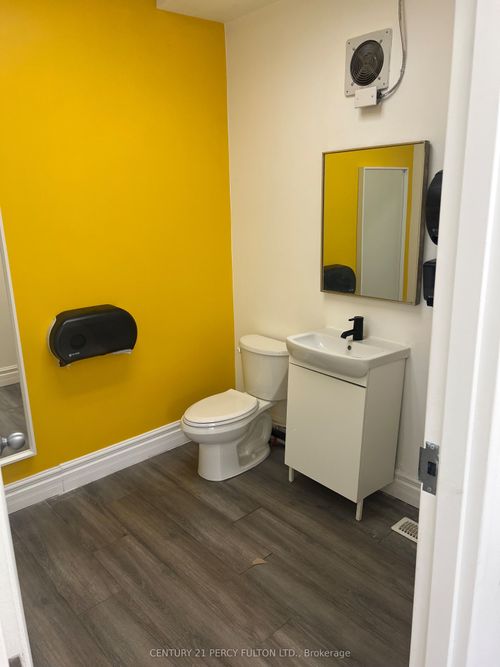 46 Lakeshore Rd W, Oakville, ON, L6K1C7 | Card Image