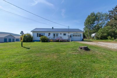 47 Creamery Street, House other with 3 bedrooms, 1 bathrooms and null parking in Brighton VT | Image 1