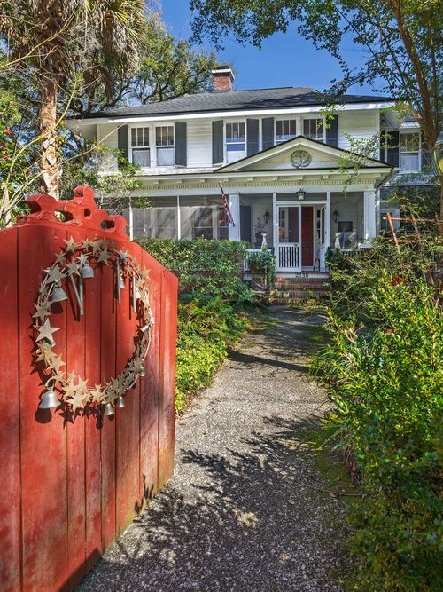 2136 Coker Ave, Charleston, SC, 29412-2047 | Card Image