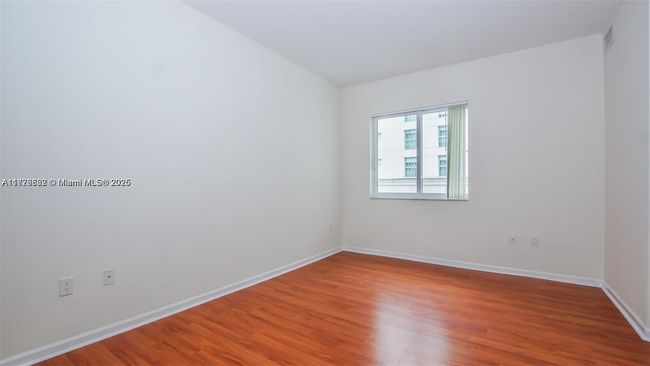 STE-906 - 10 Aragon Ave, Condo with 2 bedrooms, 2 bathrooms and null parking in Coral Gables FL | Image 9