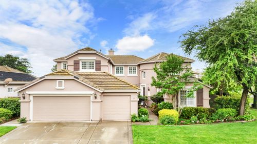 4836 Village Green Dr, El Dorado Hills, CA, 95762-7676 | Card Image