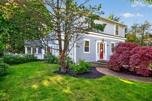 120 Ocean View Ave, Cotuit, MA, 02635-3322 | Card Image