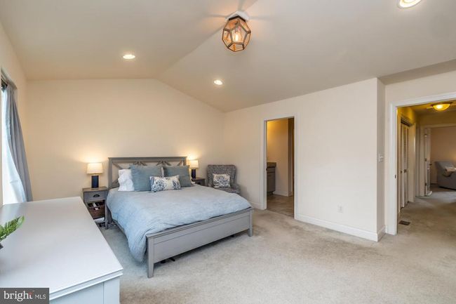 8 Margot Ln, Townhouse with 4 bedrooms, 4 bathrooms and null parking in MEDIA PA | Image 32