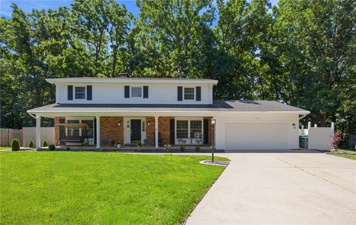 2523 Carriage Ln, Charleston, IL, 61920-4208 | Card Image