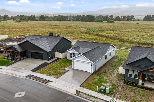 230 Stirling Loop, East Helena, MT, 59635-3162 | Card Image