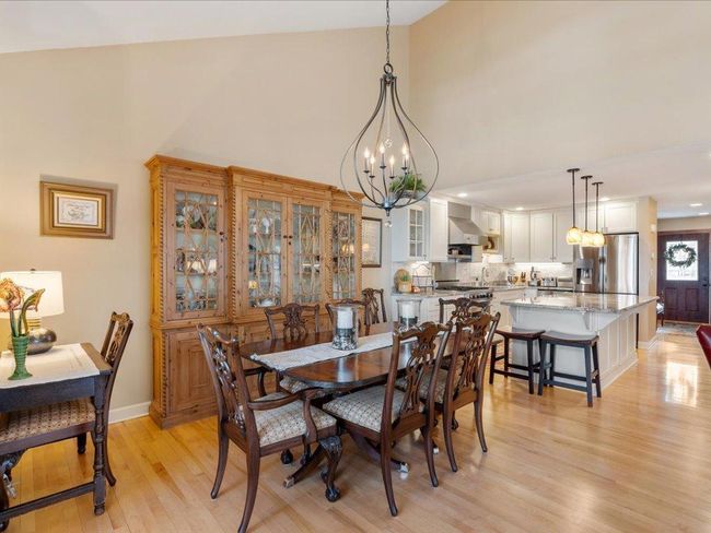 1303 E Point Dr, Townhouse with 3 bedrooms, 3 bathrooms and null parking in East Gull Lake MN | Image 17