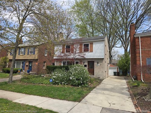 1762 Bournemouth Rd, Grosse Pointe Woods, MI, 48236-1987 | Card Image