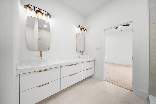 2nd Floor: Dual Sinks, Quartz Countertop, Vanity. (*Drawers are optional, rendered into photos) | Image 32