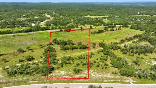 658 Windmill Ridge Dr, Blanco, TX, 78606-2201 | Card Image