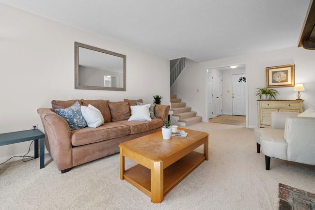 6 Sheldon Rd, House other with 3 bedrooms, 2 bathrooms and null parking in Derry NH | Image 19