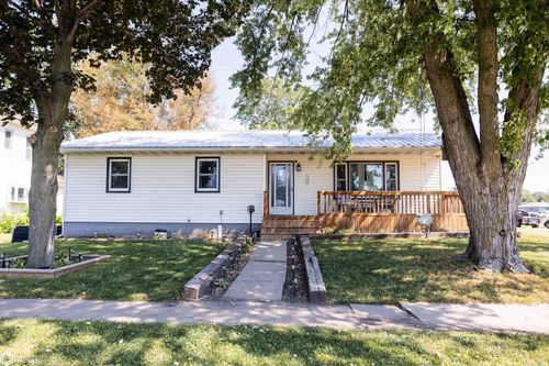 500 N 11th Street, Chariton, IA, 50049 | Card Image