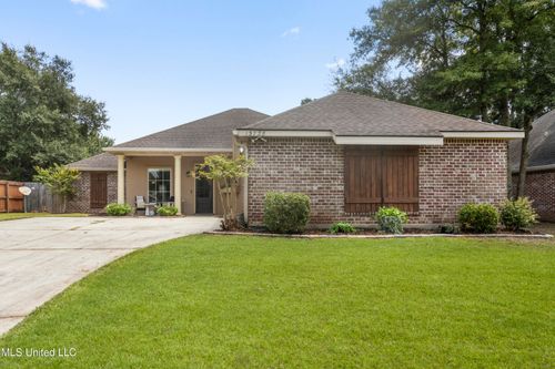 13728 Ridgehaven Way, Gulfport, MS, 39503-4576 | Card Image