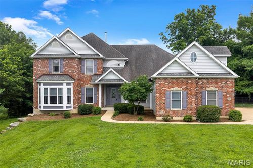 335 Summit Rd, Fenton, MO, 63026-3906 | Card Image