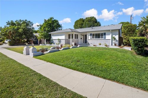 16257 Los Alimos, Granada Hills, CA, 91344 | Card Image