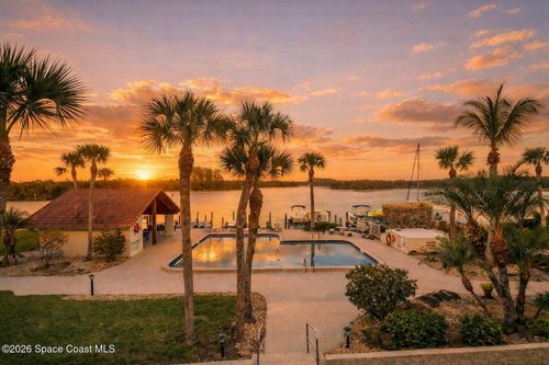 208a-p-1611 Minutemen Cswy, Cocoa Beach, FL, 32931-2063 | Card Image
