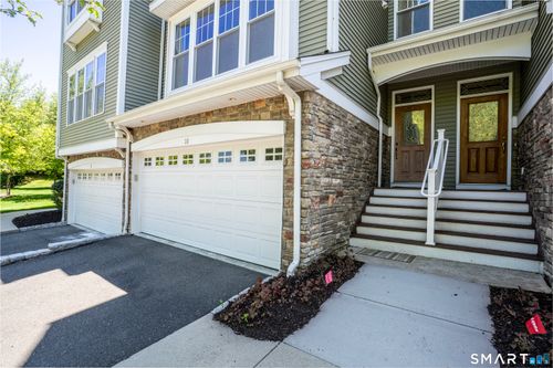 10-10 Lawrence Ave, Danbury, CT, 06810-5181 | Card Image