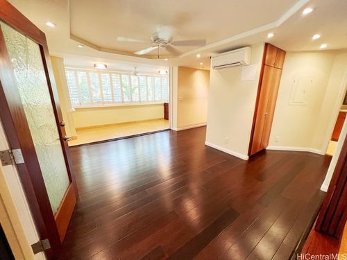 306-3055 Pualei Cir, Honolulu, HI, 96815-4900 | Card Image