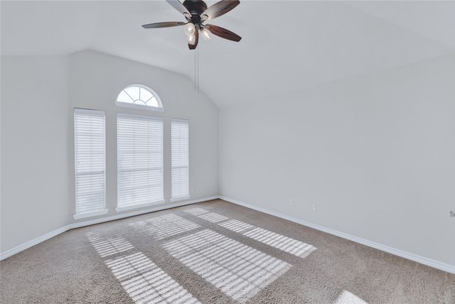 8620 Thistle Ridge Ter, House other with 4 bedrooms, 4 bathrooms and null parking in Fort Worth TX | Image 28