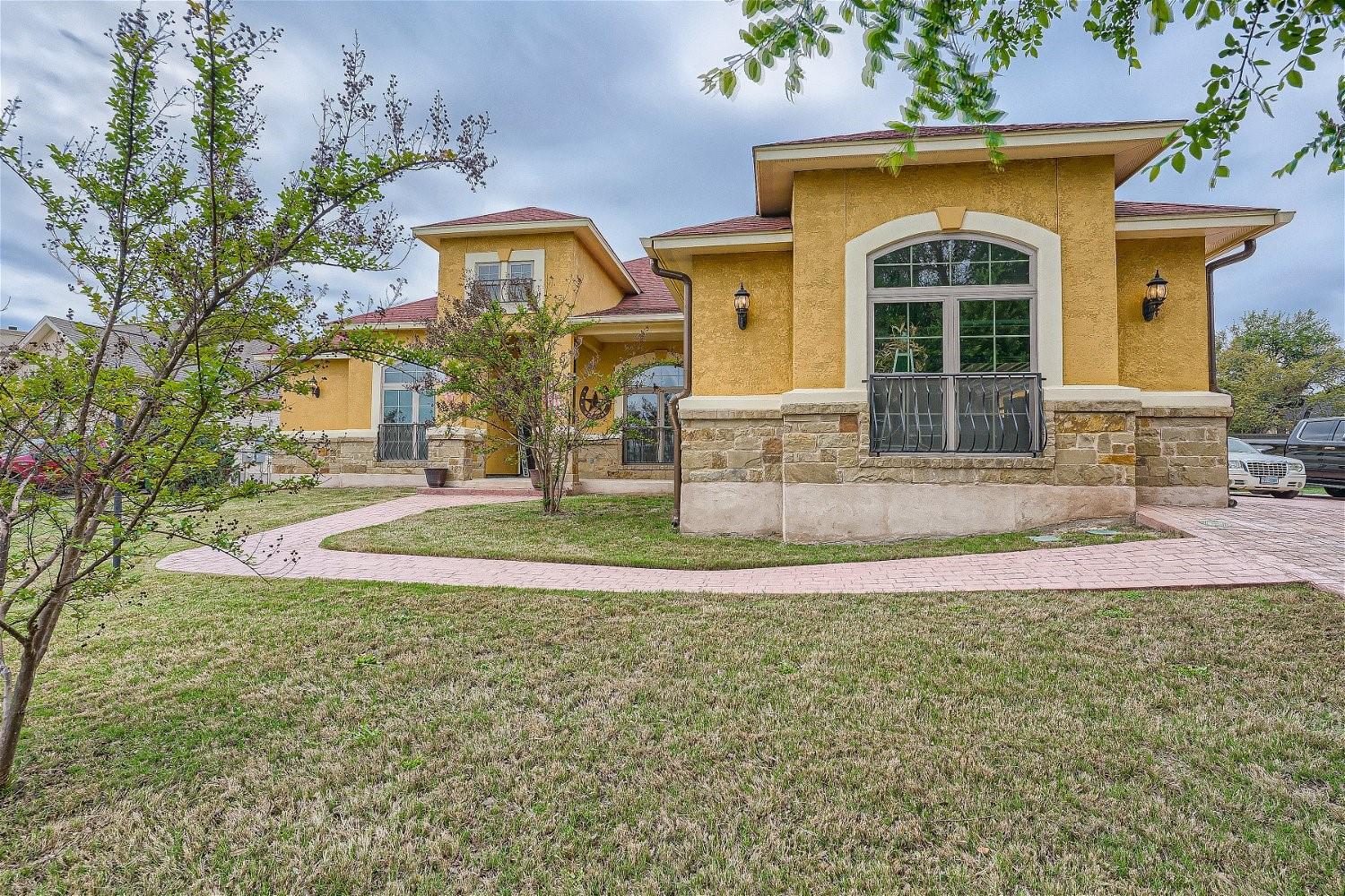 Residential Lease in Lakeway 4