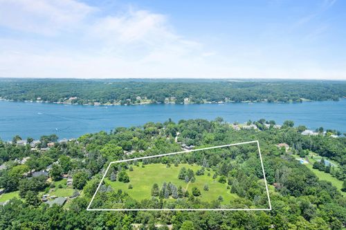 1 Sunnyside Ave, Lake Geneva, WI, 53147 | Card Image