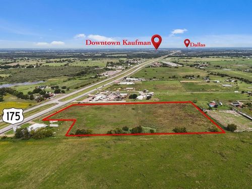 5915 E Us Highway 175, Kaufman, TX, 75142-7829 | Card Image