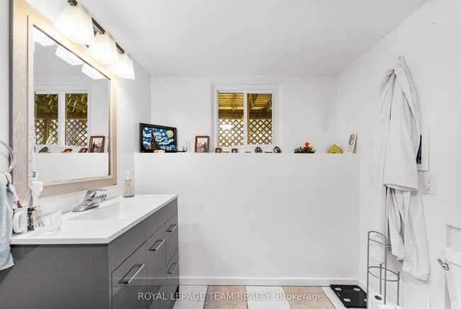 39220 Combermere Rd, House other with 5 bedrooms, 2 bathrooms and 2 parking in Combermere ON | Image 15