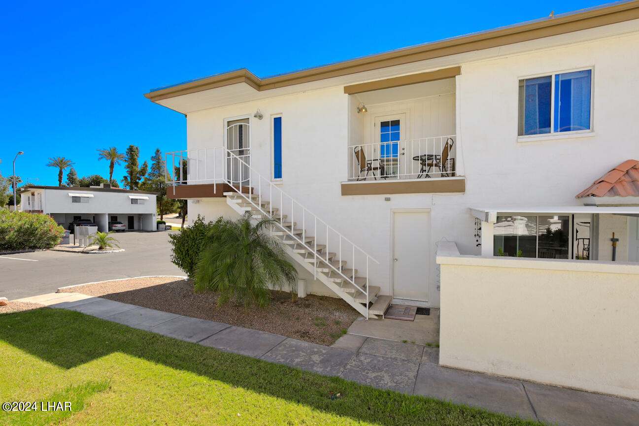 Los Lagos Dr, Lake Havasu City, AZ 86403