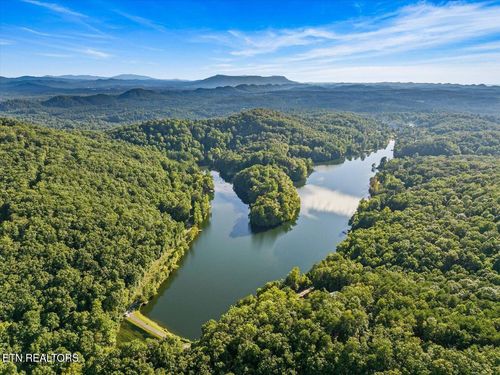 157 Laurel Lake Cir, Madisonville, TN, 37354 | Card Image