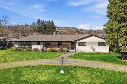 319 N Molter Rd, Liberty Lake, WA, 99019-9430 | Card Image