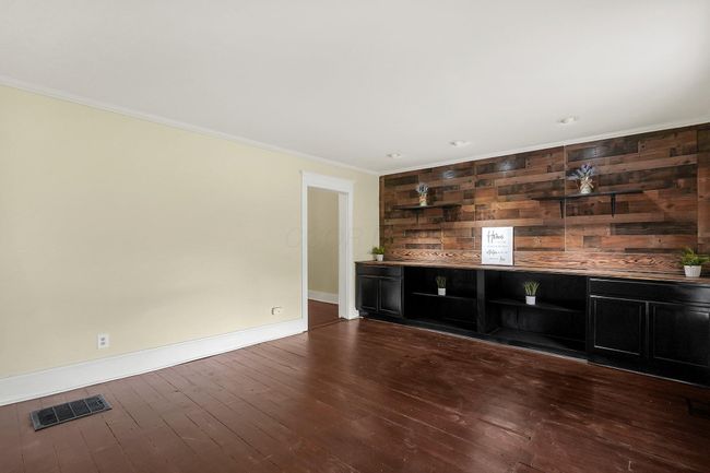 New flooring has been installed since this photo was taken | Image 45