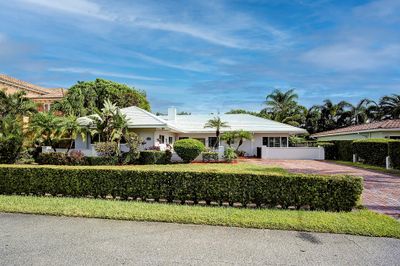 2325 Barcelona, House other with 4 bedrooms, 3 bathrooms and null parking in Fort Lauderdale FL | Image 1