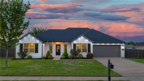 442 Concho St, Farmington, AR, 72730-5004 | Card Image