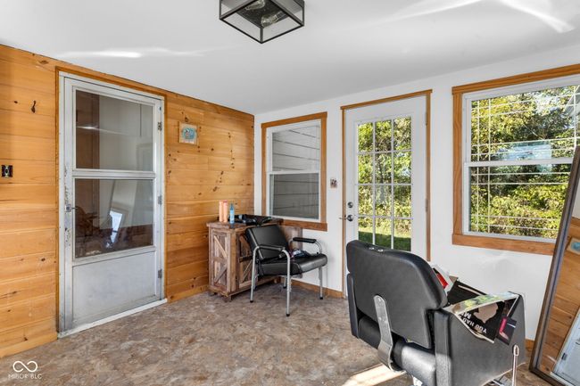 1832 S Walnut Grove Rd, House other with 2 bedrooms, 1 bathrooms and null parking in Bloomfield IN | Image 27