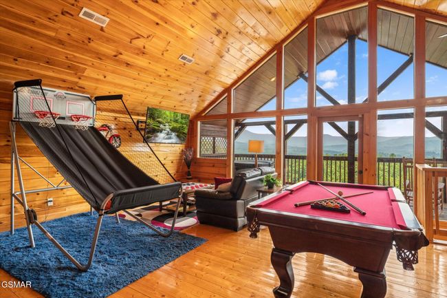 2022 Starr Crest Dr, House other with 2 bedrooms, 2 bathrooms and null parking in Sevierville TN | Image 14