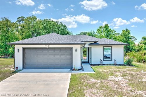 4527 Westminster Rd, SEBRING, FL, 33875-5203 | Card Image