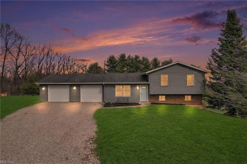 625 Vincent Dr, Zanesville, OH, 43701-9067 | Card Image