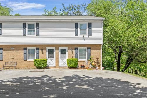 c-2227 Bailey Ave, Salem, VA, 24153-6048 | Card Image