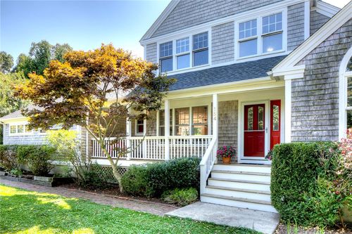 154 Carriage Drive, Portsmouth, RI, 02871 | Card Image