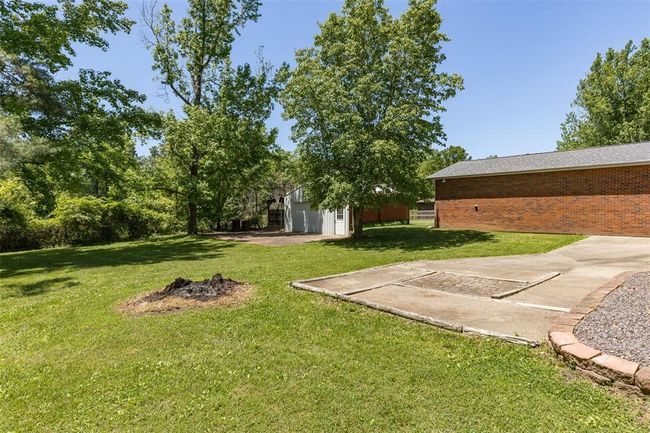 View of grassy yard | Image 6