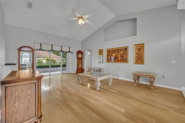 Hardwood Floors in main living spaces | Image 7