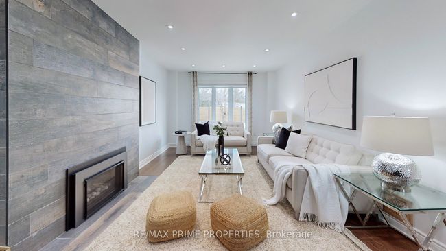 5 Mary Elizabeth Cres, House other with 5 bedrooms, 4 bathrooms and 4 parking in Markham ON | Image 7