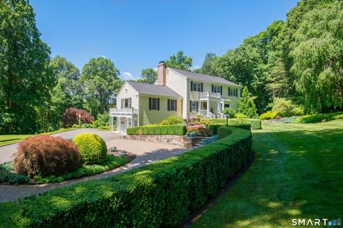 15 Hull Pl, Ridgefield, CT, 06877-5107 | Card Image