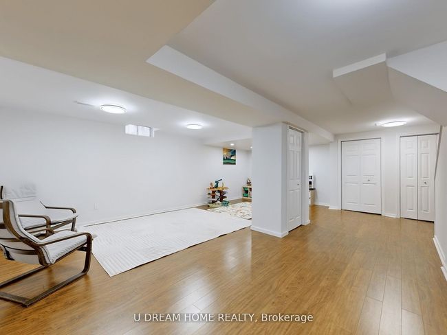 84 Autumn Way, House other with 4 bedrooms, 4 bathrooms and 4 parking in Aurora ON | Image 31