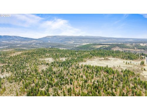 1 Jenkins Creek Rd, Goldendale, WA, 98620-2639 | Card Image