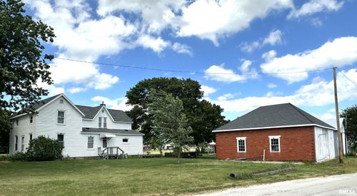 133 S Grove St, Oneida, IL, 61467-5041 | Card Image