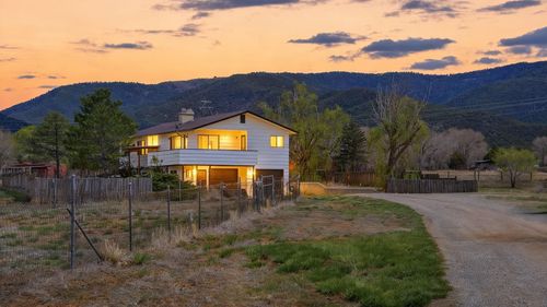 913 Calle Conquistador, Taos, NM, 87571-4346 | Card Image