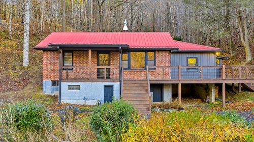 2162 S Big Horse Creek Rd, Lansing, NC, 28643-9020 | Card Image