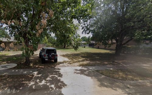 13612 Heartside Pl, Farmers Branch, TX, 75234-4823 | Card Image